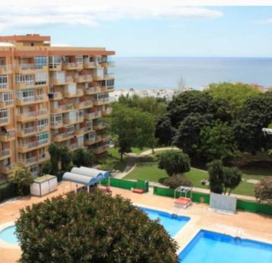 Iris Vistas Sea & Sun Benalmadena Apartment ภายนอก รูปภาพ