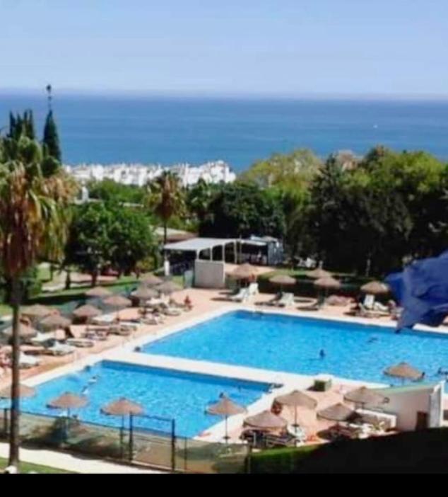 Iris Vistas Sea & Sun Benalmadena Apartment ภายนอก รูปภาพ