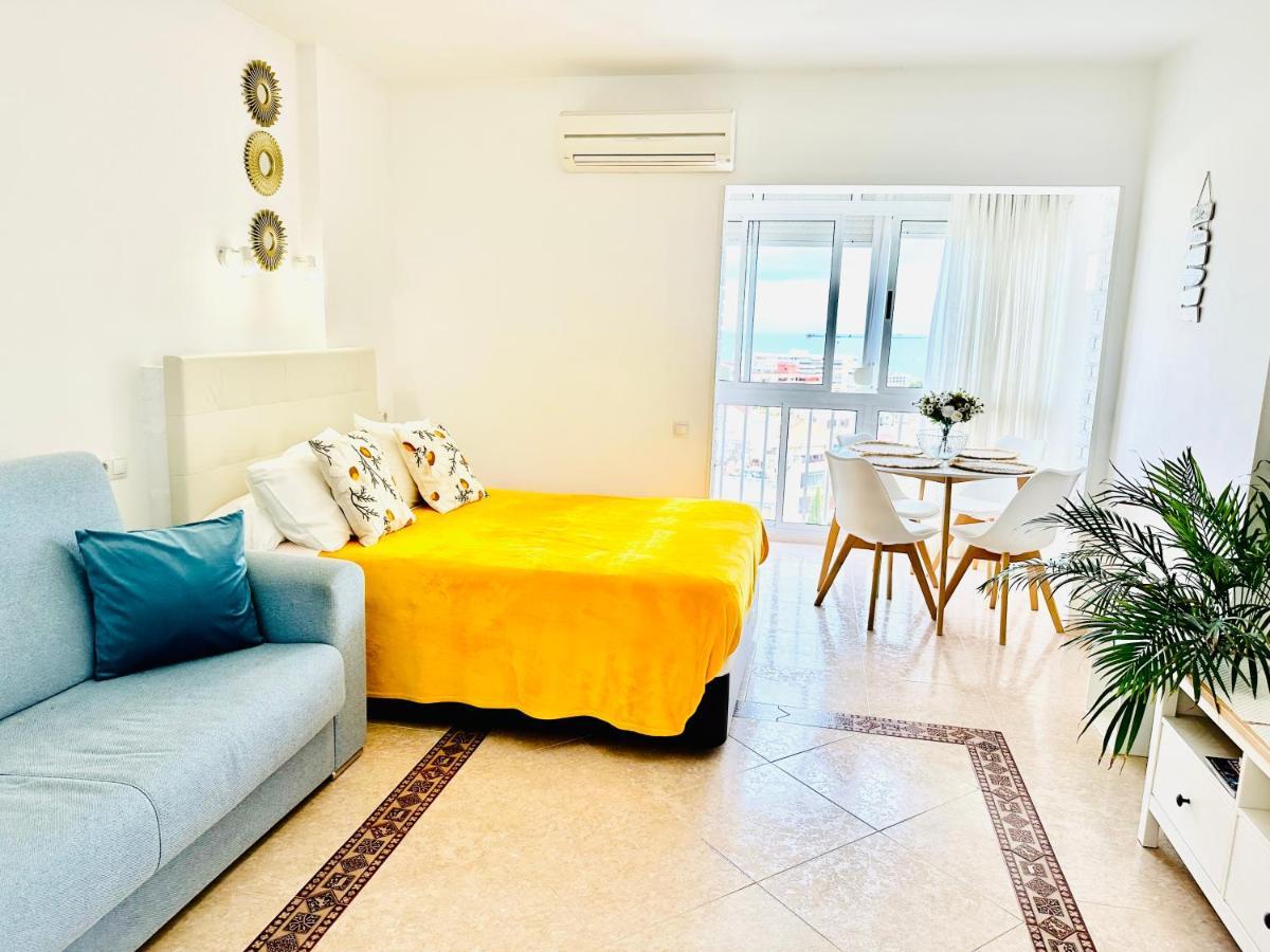 Iris Vistas Sea & Sun Benalmadena Apartment ภายนอก รูปภาพ