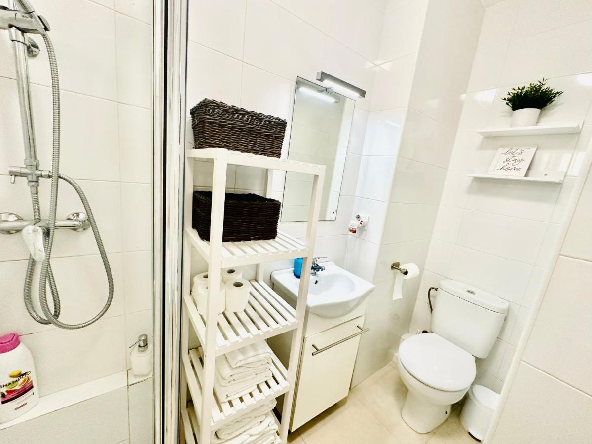 Iris Vistas Sea & Sun Benalmadena Apartment ภายนอก รูปภาพ