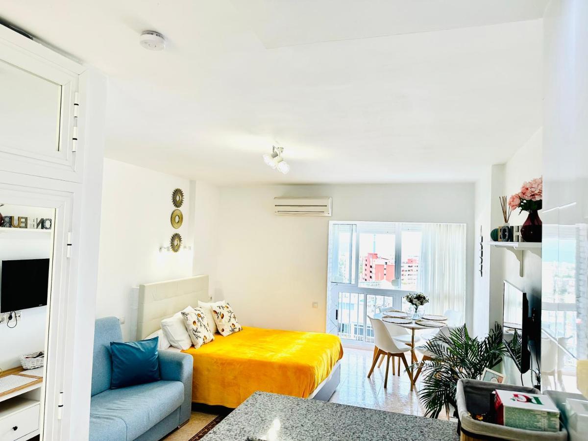 Iris Vistas Sea & Sun Benalmadena Apartment ภายนอก รูปภาพ